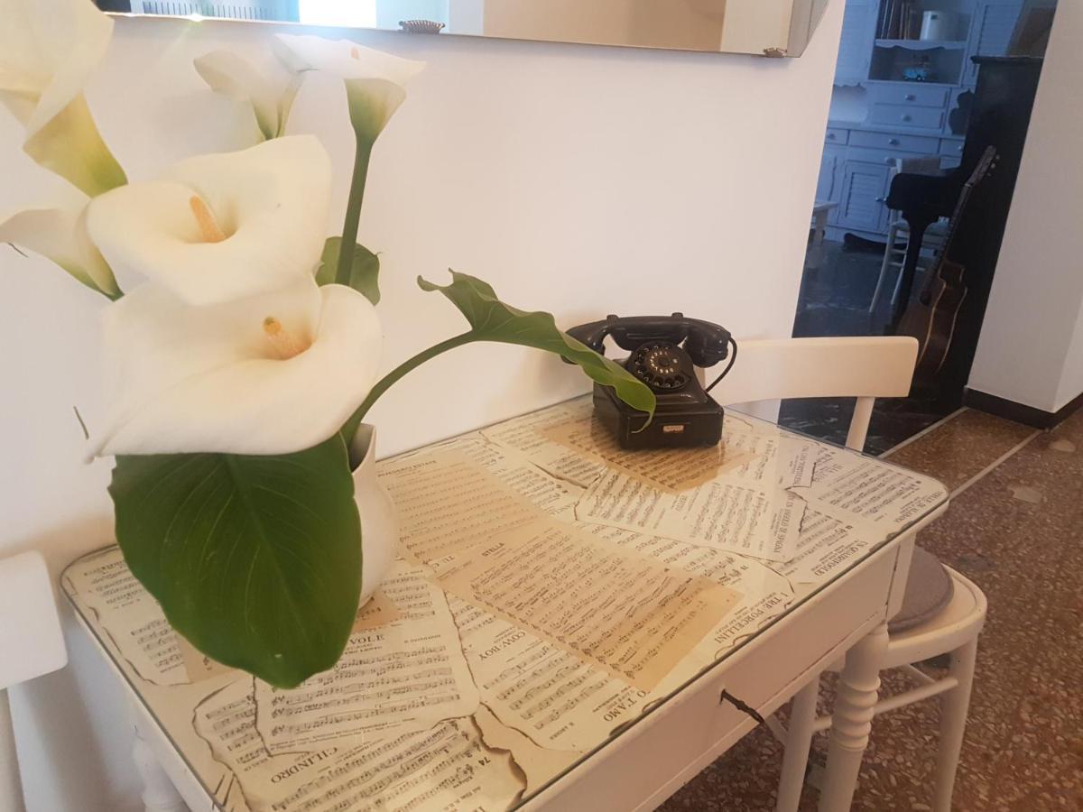 B&B Hotel Costa Azzurra Spotorno Luaran gambar